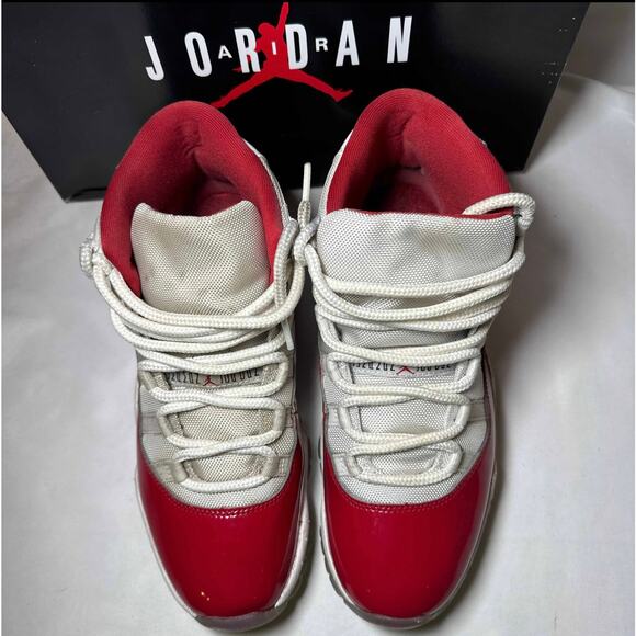 Size 9 - Nike Air Jordan 11 Retro Cherry Men's Shoes Ships Now - Picture 4 of 10